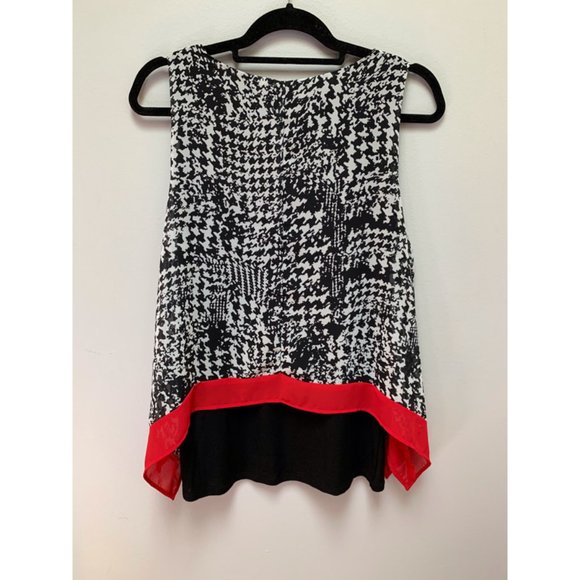 Unique and Professional Blouse - Picture 5 of 5